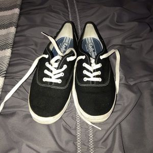 Womens Black Keds